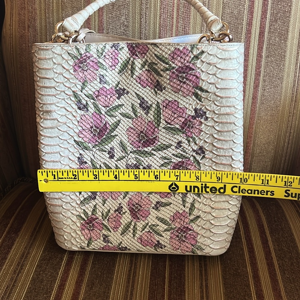 Brahmin Amelia Ivory Labyrinth - Picture 3 of 9